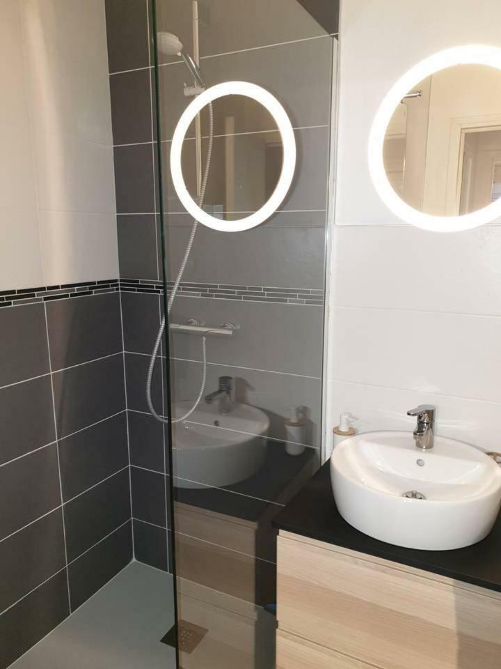 Charmant Studio A Colombages Морле Екстериор снимка