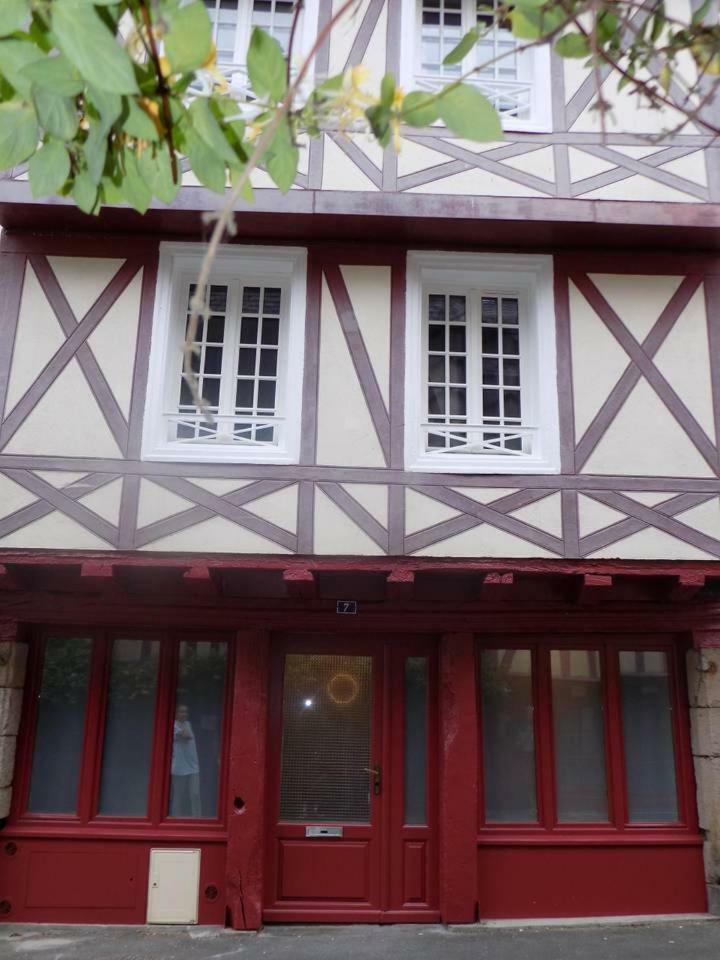 Charmant Studio A Colombages Морле Екстериор снимка